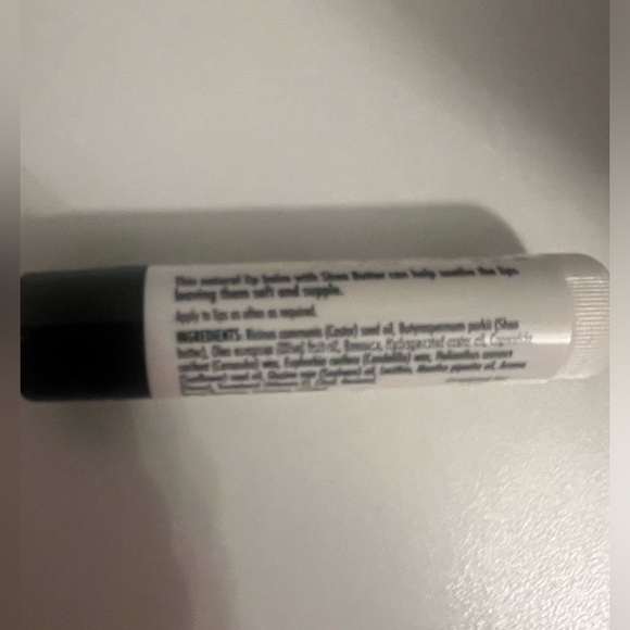 Clinique & COWSHED 🌺 Bundle - Picture 13 of 13